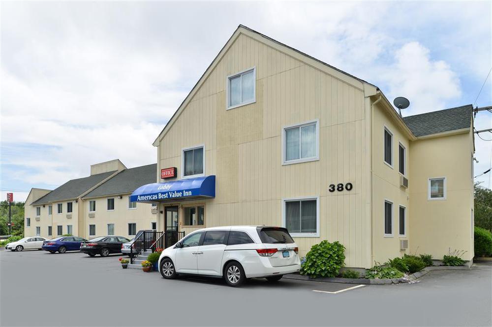 Americas Best Value Inn New London Mystic Buitenkant foto