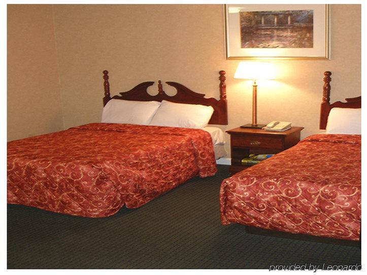 Americas Best Value Inn New London Mystic Kamer foto