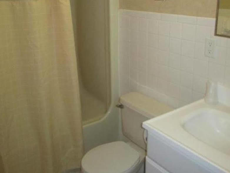 Americas Best Value Inn New London Mystic Buitenkant foto